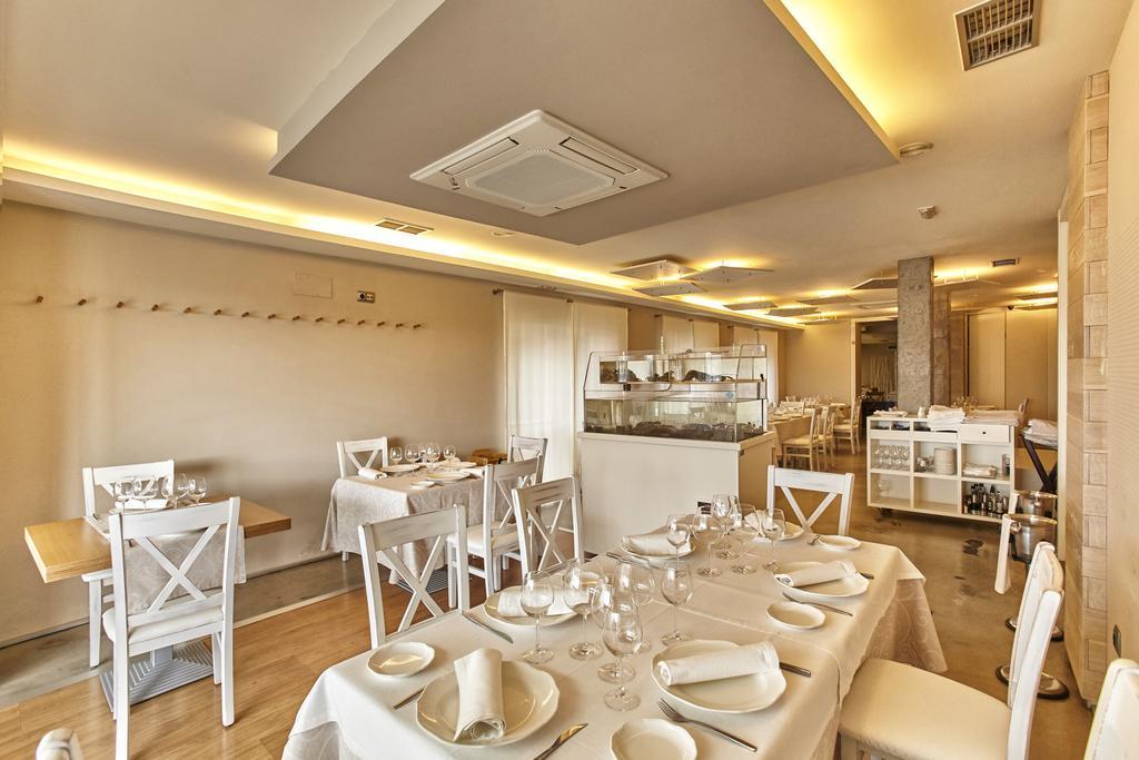 Hotel Boa Vista Viveiro Ngoại thất bức ảnh