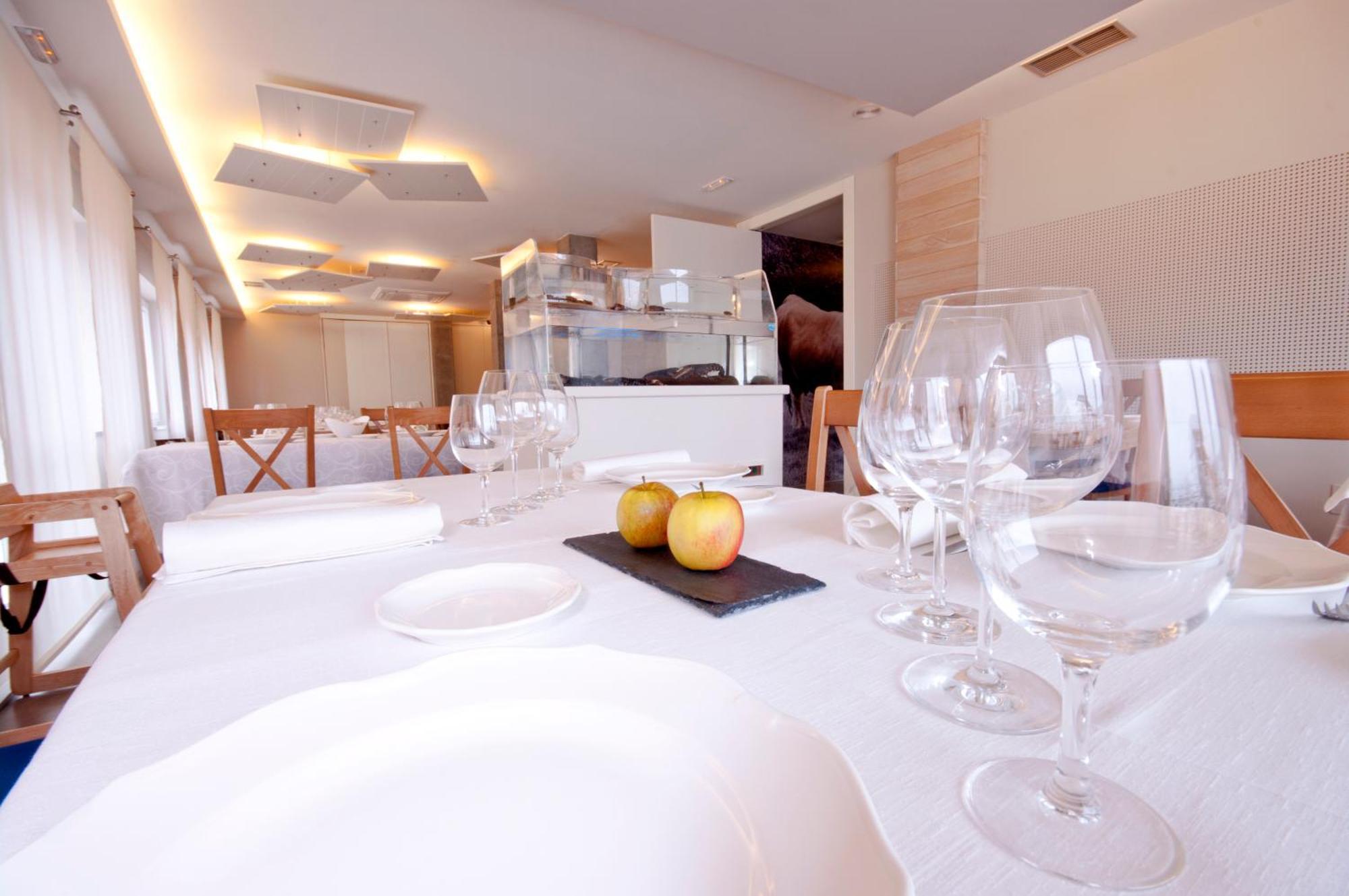 Hotel Boa Vista Viveiro Ngoại thất bức ảnh