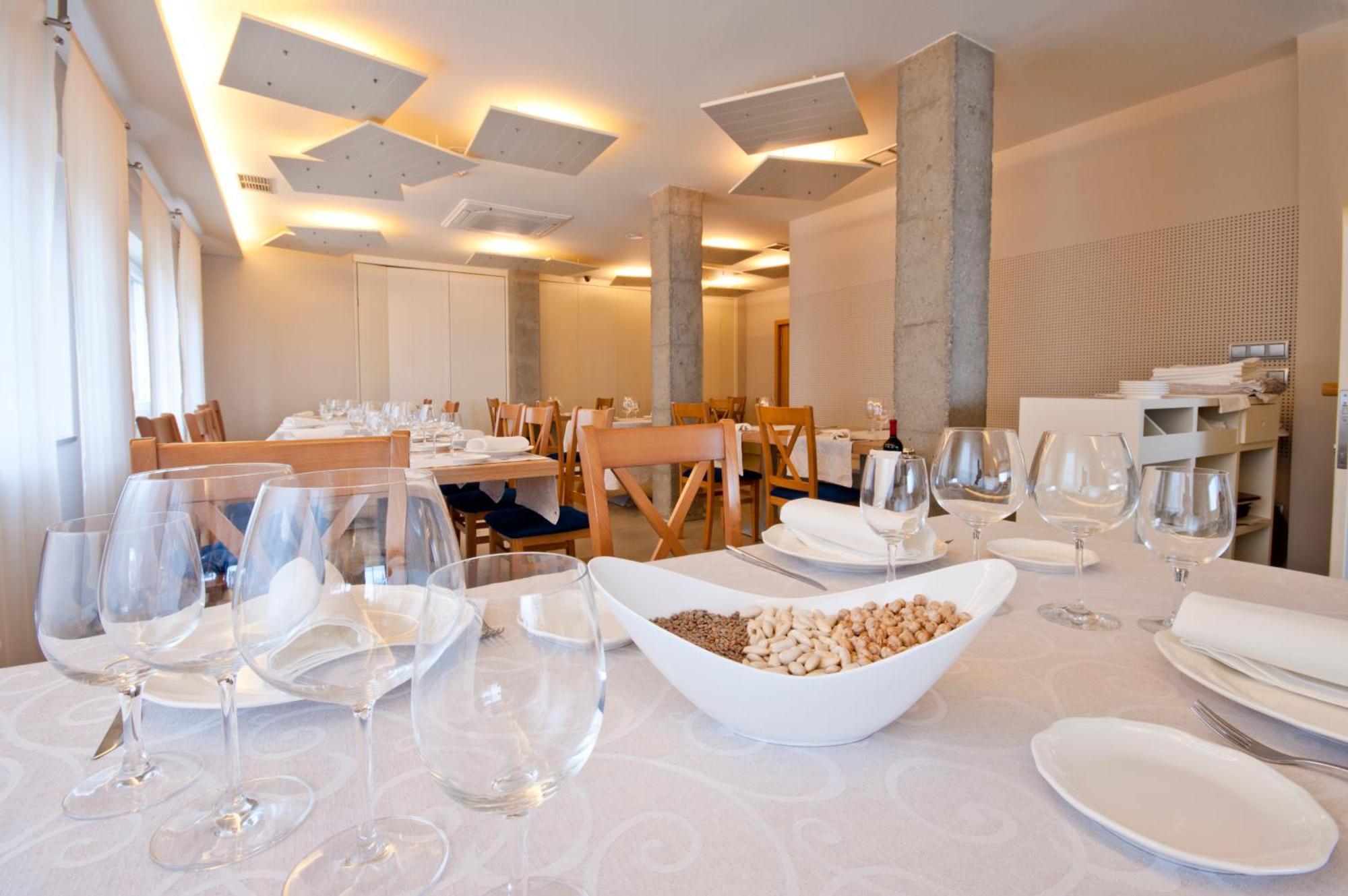 Hotel Boa Vista Viveiro Ngoại thất bức ảnh